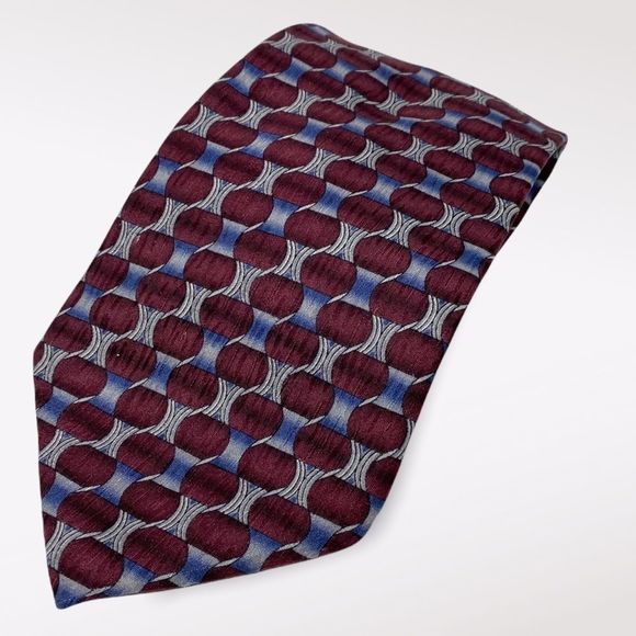 Outline | Maroon Geometric Tie - Picture 2 of 6